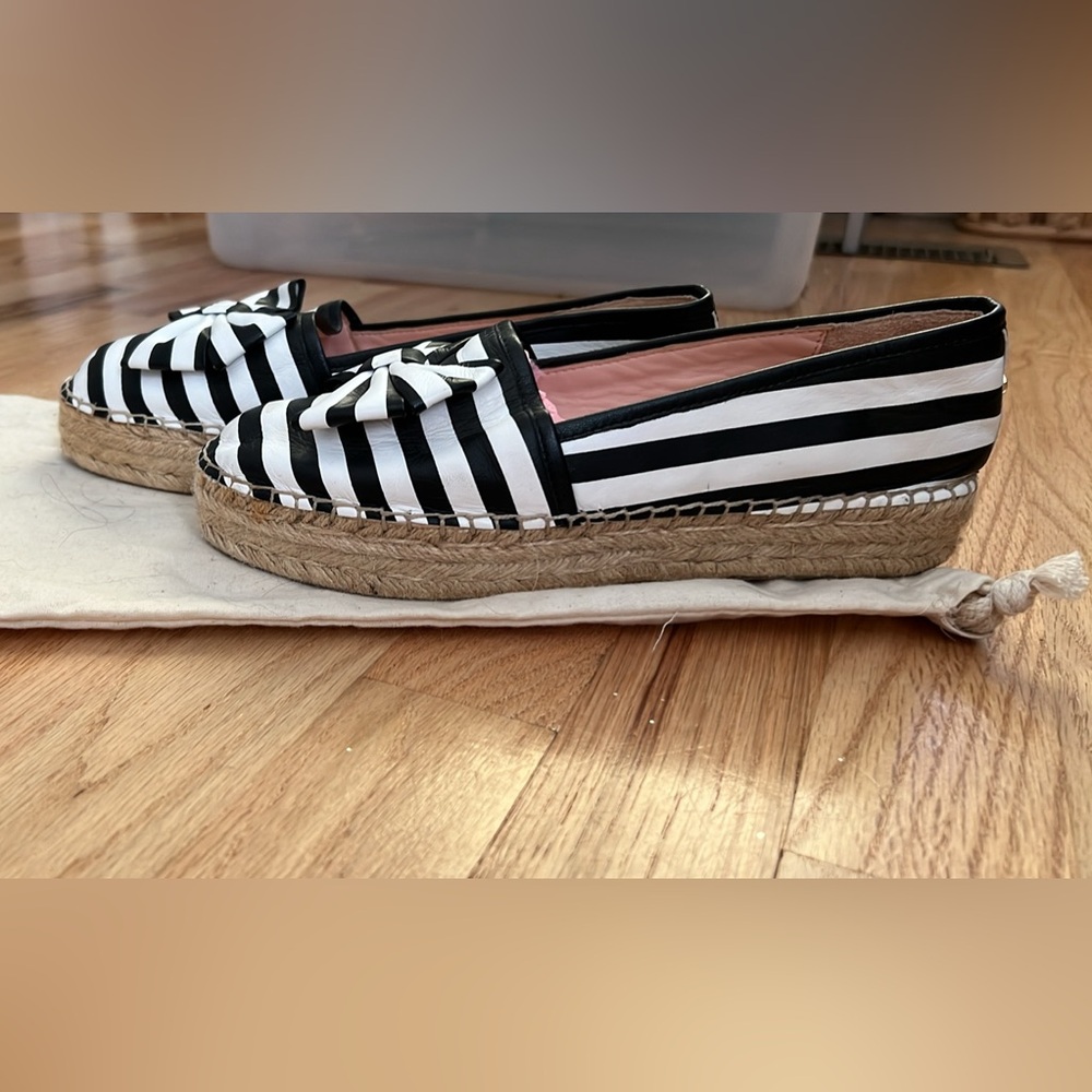 KATE SPADE New York LINDS BOW ESPADRILLE Black + White Stripe - Picture 2 of 4